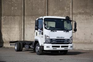 Isuzu Forward F110.210 4x2 Rigid Chassis Cab 2017 года